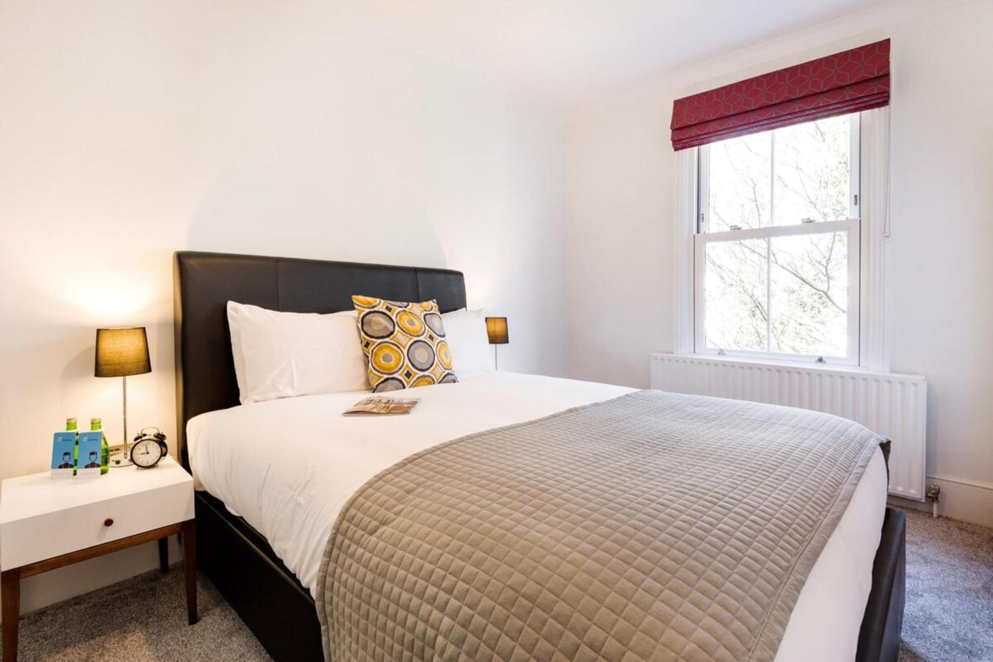 Апартаменты Bright And Modern Earls Court Gem Лондон Экстерьер фото