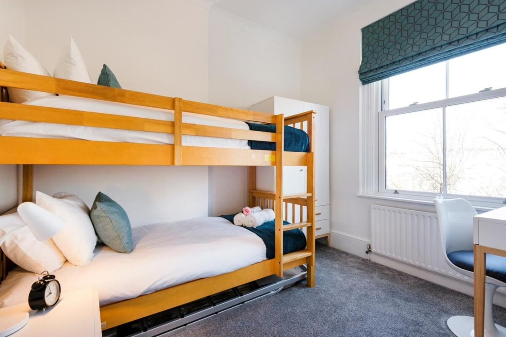 Апартаменты Bright And Modern Earls Court Gem Лондон Экстерьер фото